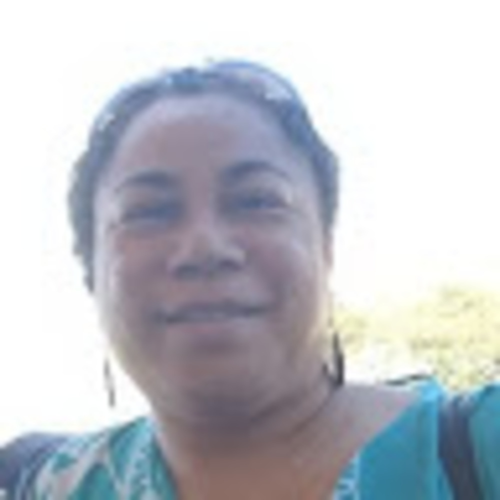 Meet your Posher, Sharlette